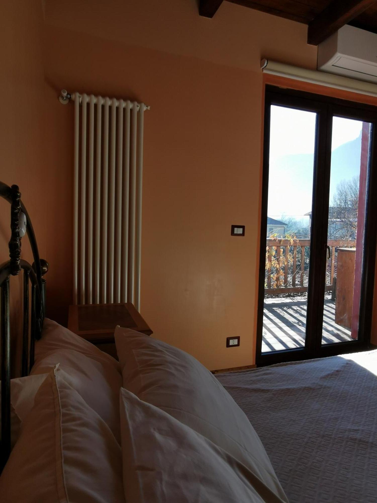 Caprie Adagio Guesthouse מראה חיצוני תמונה
